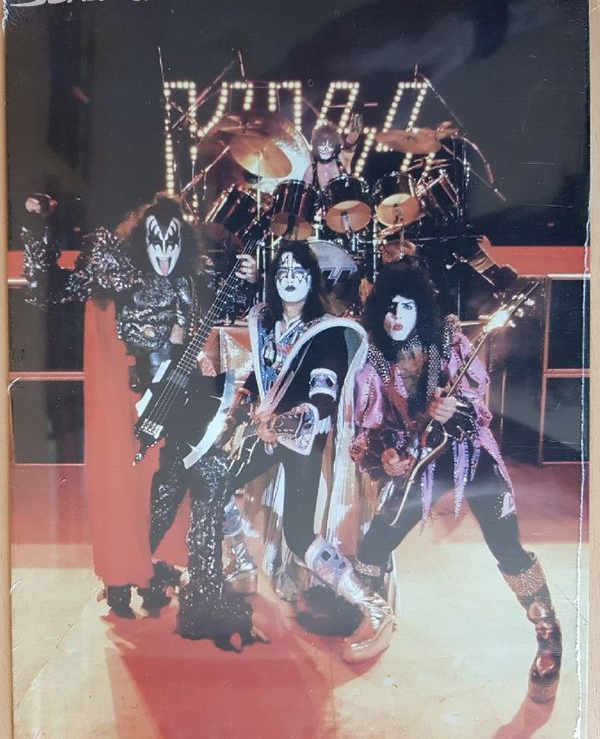 Plechová cedule Kiss