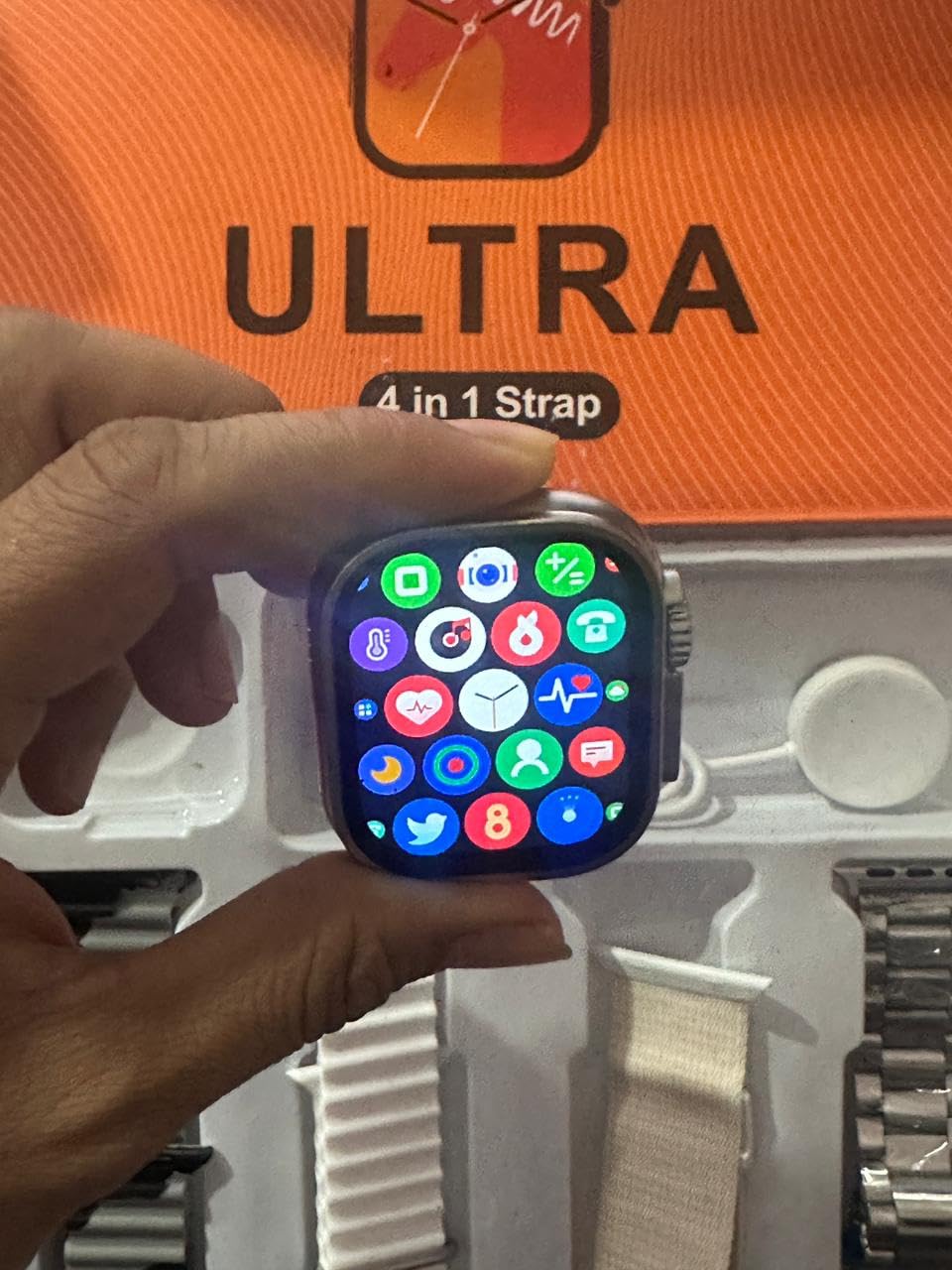 Ultra chytré hodinky 4 v1+ 4 různé pásky