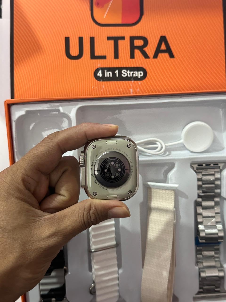 Ultra chytré hodinky 4 v1+ 4 různé pásky